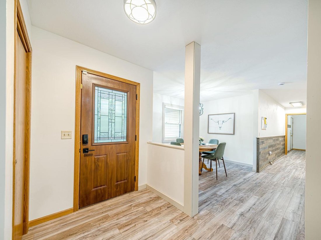 House in Whitewater, Wisconsin, United States 2 - 18609093