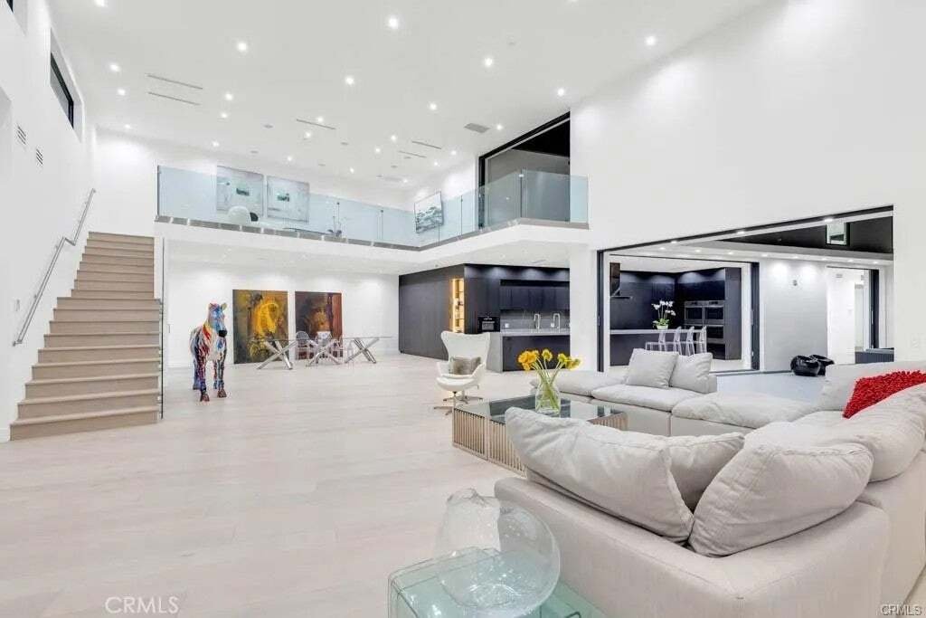 House in Bell Canyon, California, United States 2 - 17070373