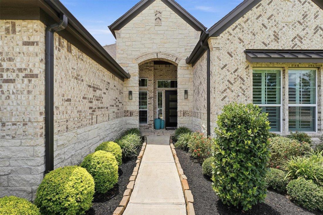 House in Conroe, Texas, United States 5 - 18613342