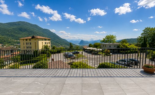 Villa in Lugano, Ticino, Switzerland 1