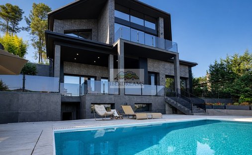 Chalet in Bellaterra, Cerdanyola del Valles, Catalonia 1