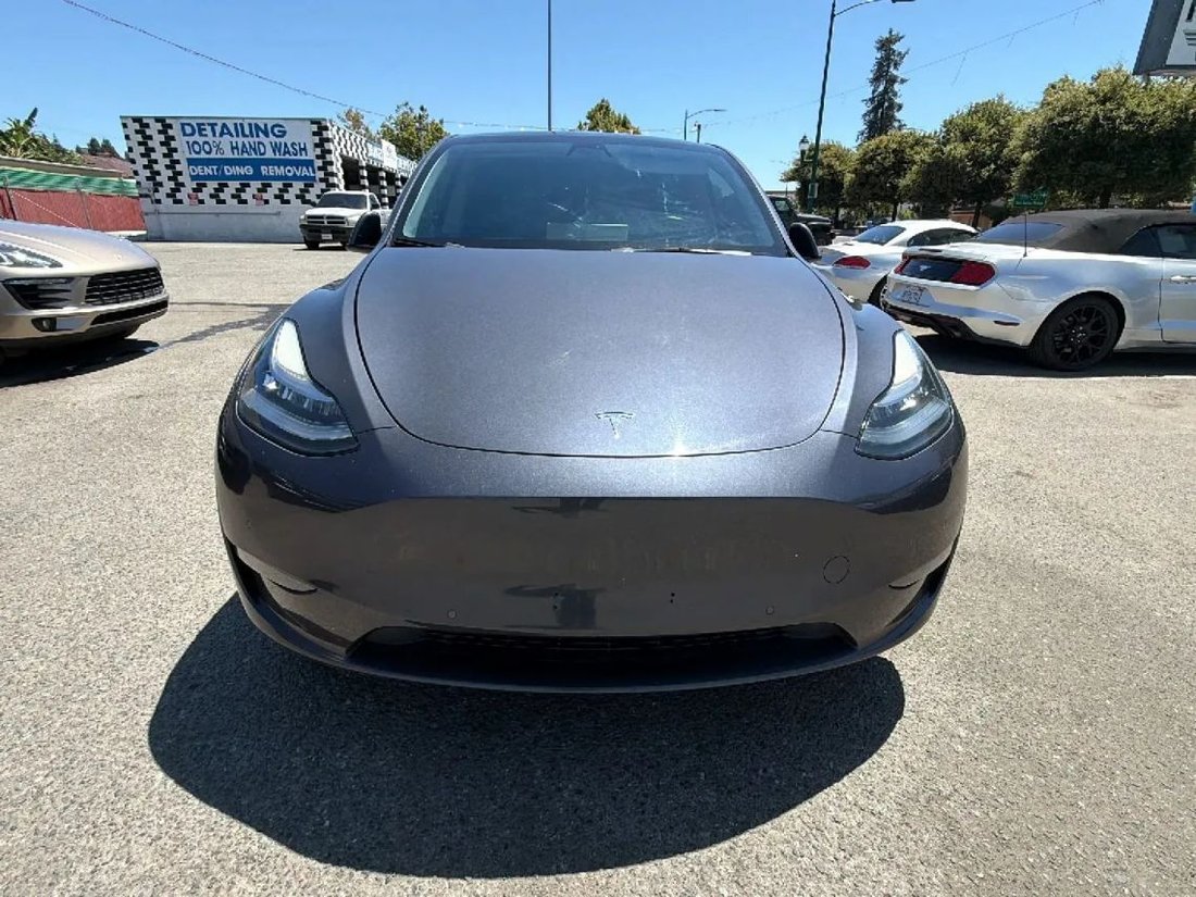 Suv in Hayward, CA, United States 1 - 18595620