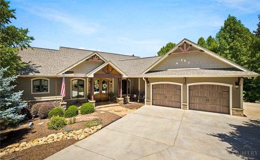House in Lenoir, North Carolina, United States 1