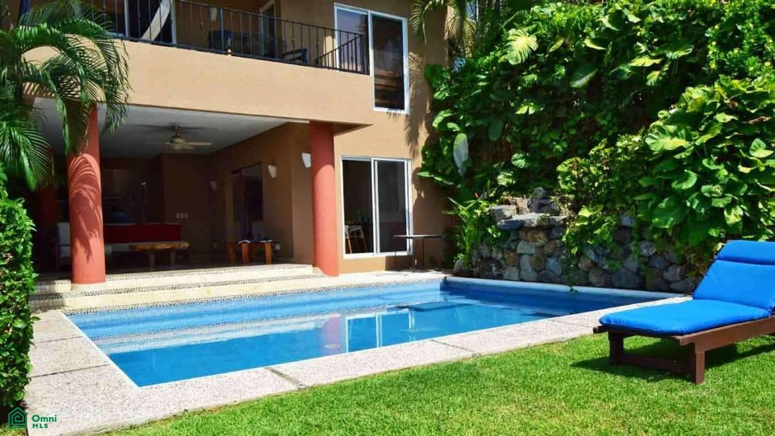 Casa en Zihuatanejo, Guerrero, México 2 - 17088776