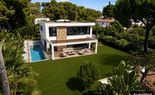 House in Antibes, Provence-Alpes-Côte d'Azur, France 1