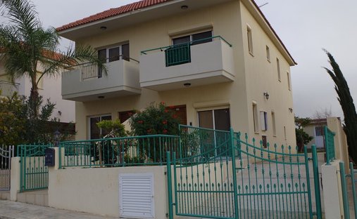 House in Mouttagiaka, Limassol, Cyprus 1