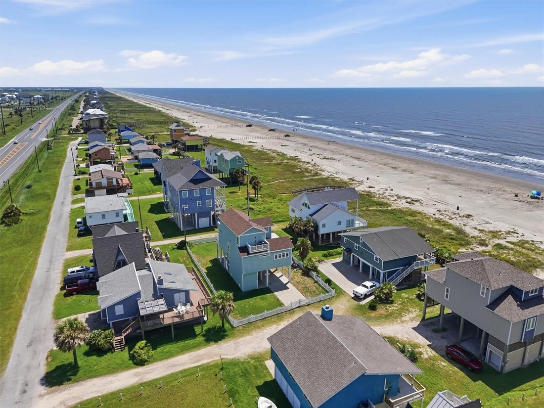 House in Galveston, Texas, United States 3 - 18610161