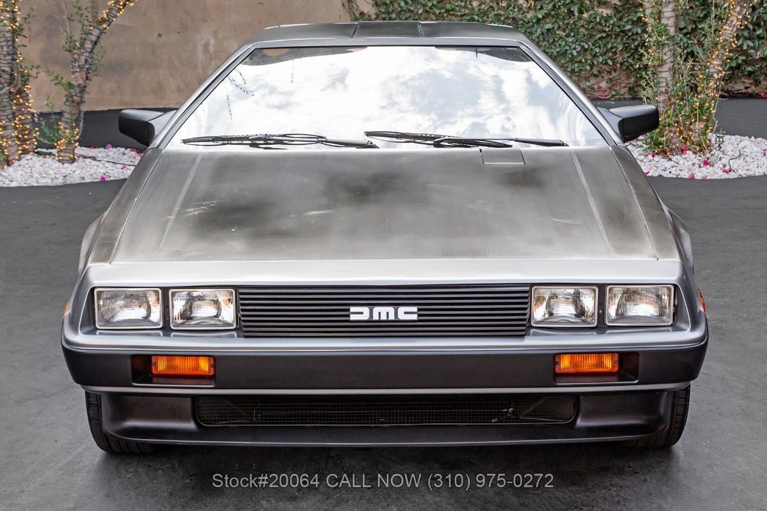 DeLorean DMC-12 in Los Angeles, CA 2 - 18610539