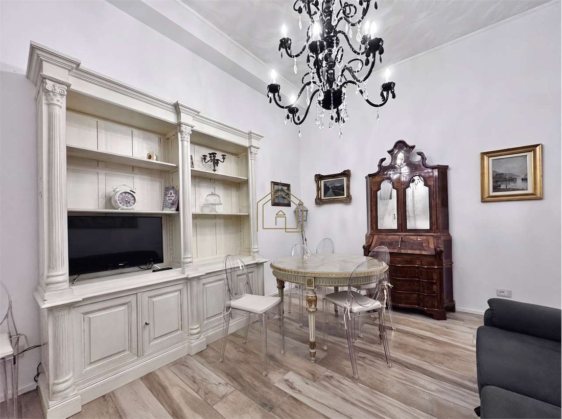 Apartment in Historic Center, Desenzano del Garda, Lombardy 3 - 18612123