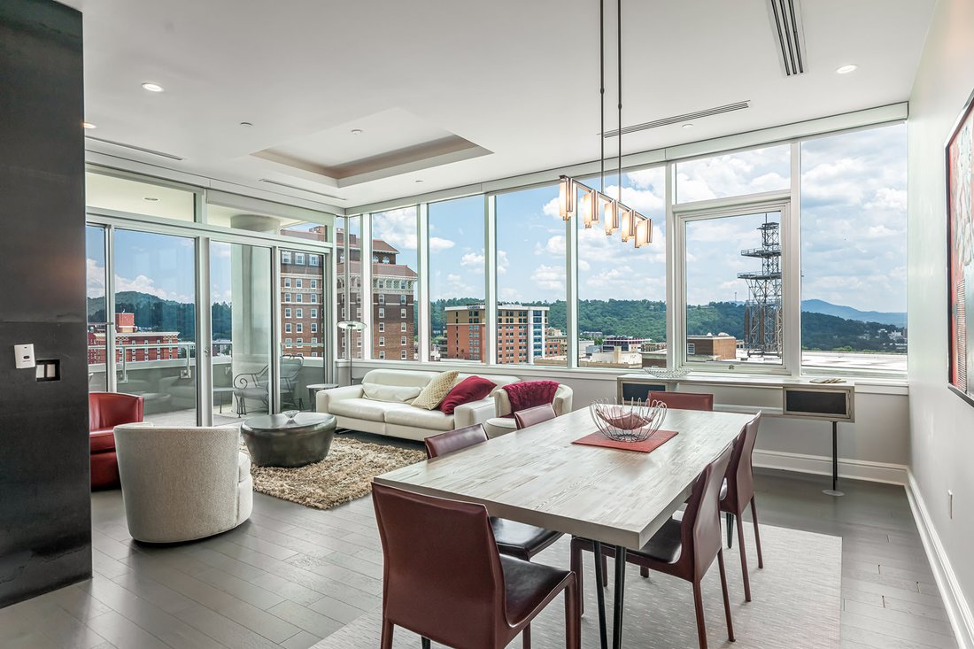 House in Asheville, North Carolina, United States 4 - 15945650