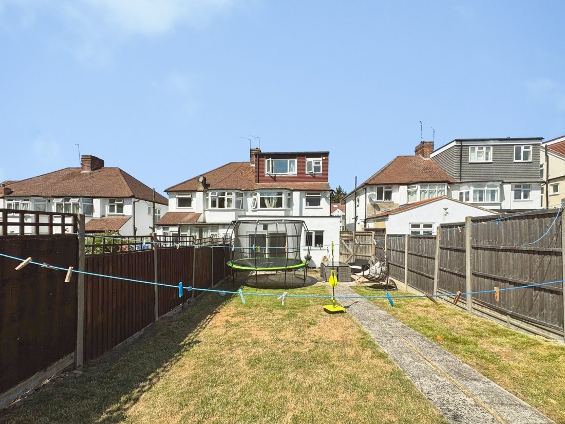 Haus in Edgware, London Borough of Barnet, England 5 - 18611692