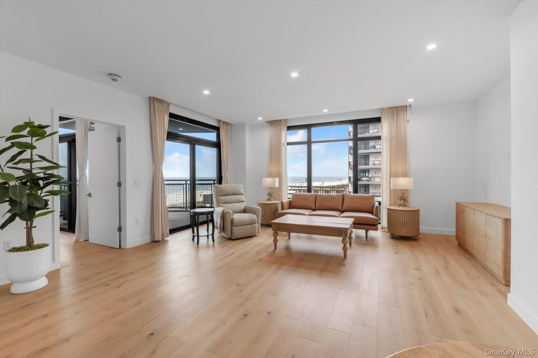 Condo in Long Beach, New York, United States 2 - 18613308