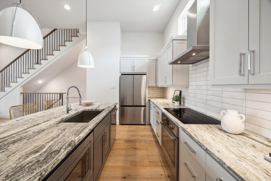 House in Houston, Texas, United States 3 - 18613386