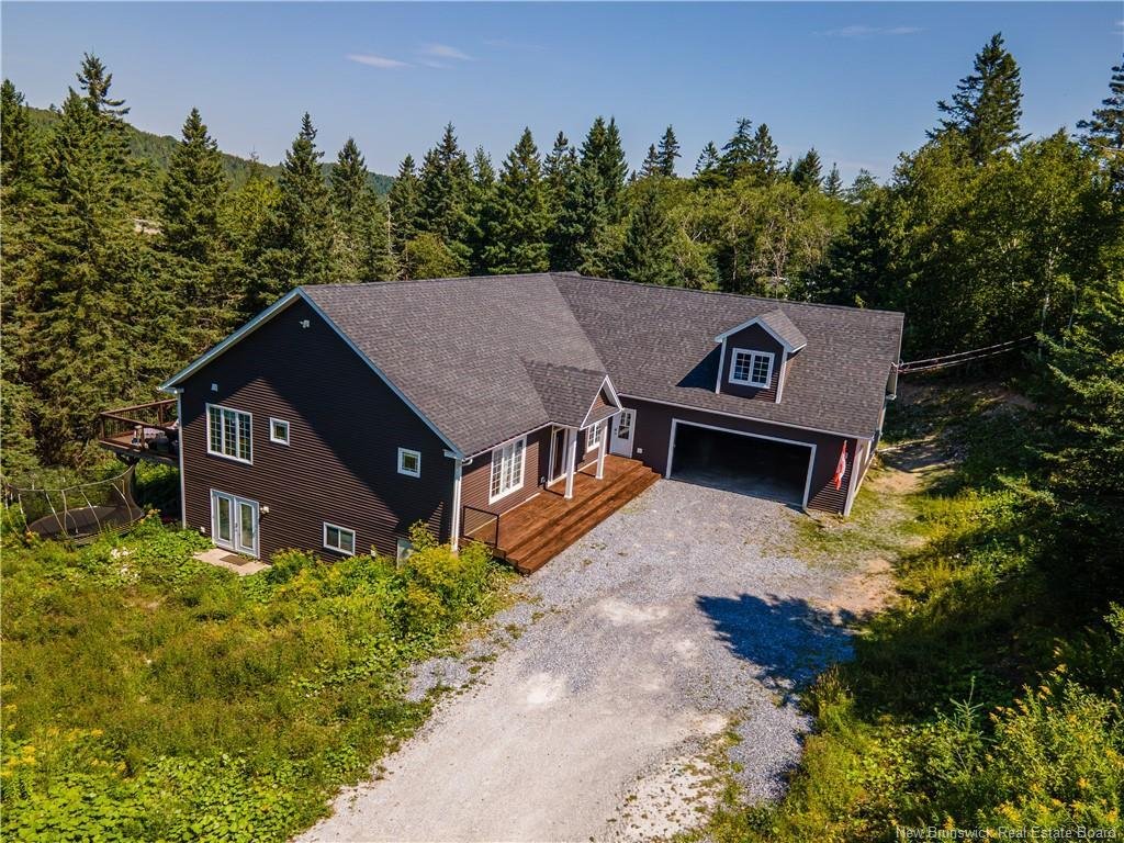 House in Quispamsis, New Brunswick, Canada 2 - 18613087