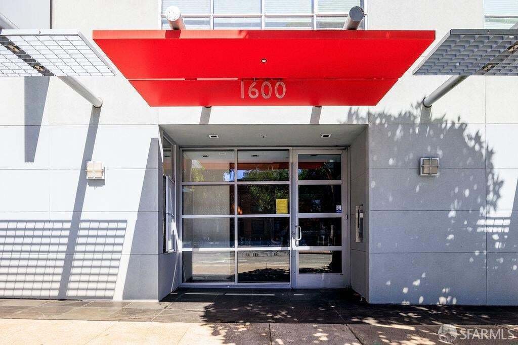 Condo in San Francisco, California, United States 1 - 18609566