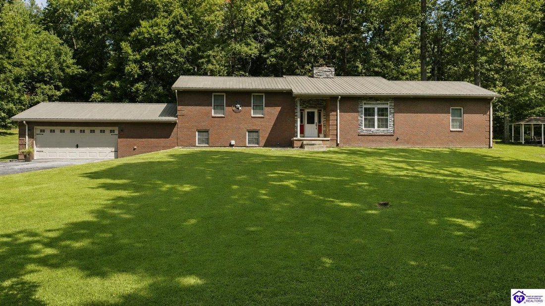 Farm Ranch in Elizabethtown, Kentucky, United States 1 - 18613058