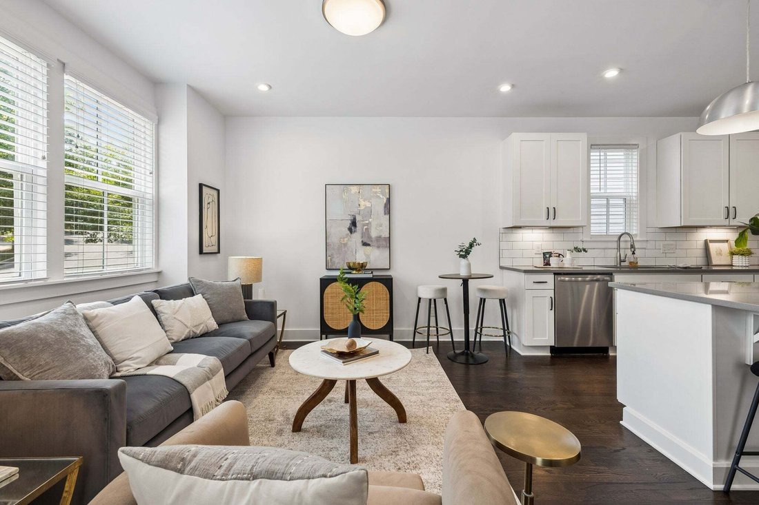 Co Op in Nashville, Tennessee, United States 5 - 18612398