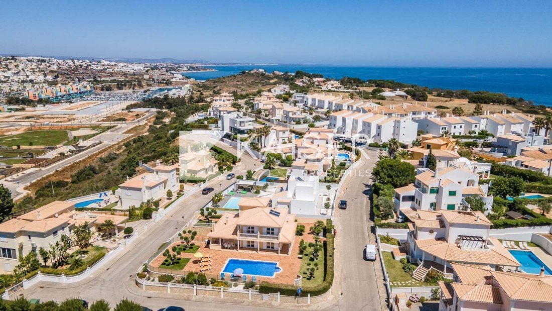 Villa in Guia, Algarve, Portugal 2 - 11527154