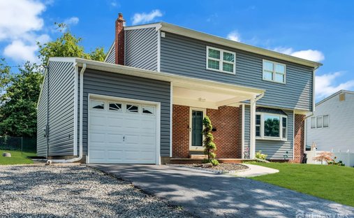 House in Milltown, New Jersey, United States 1