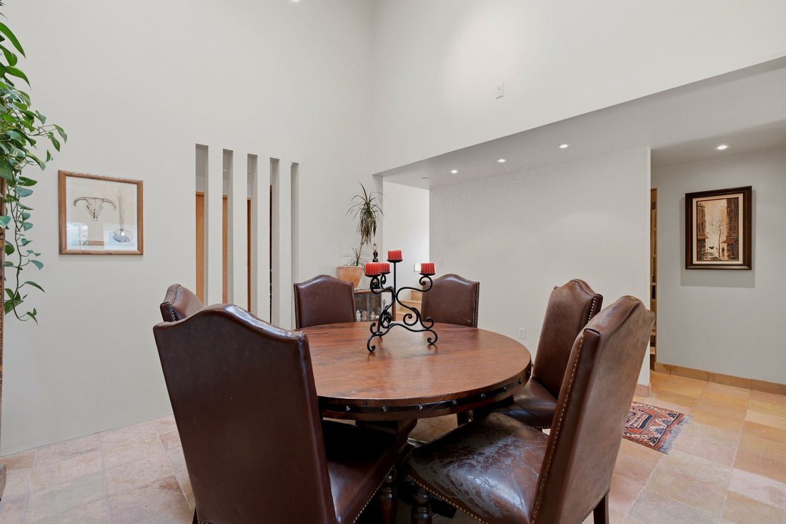 Condo in Santa Fe, New Mexico, United States 5 - 18615014
