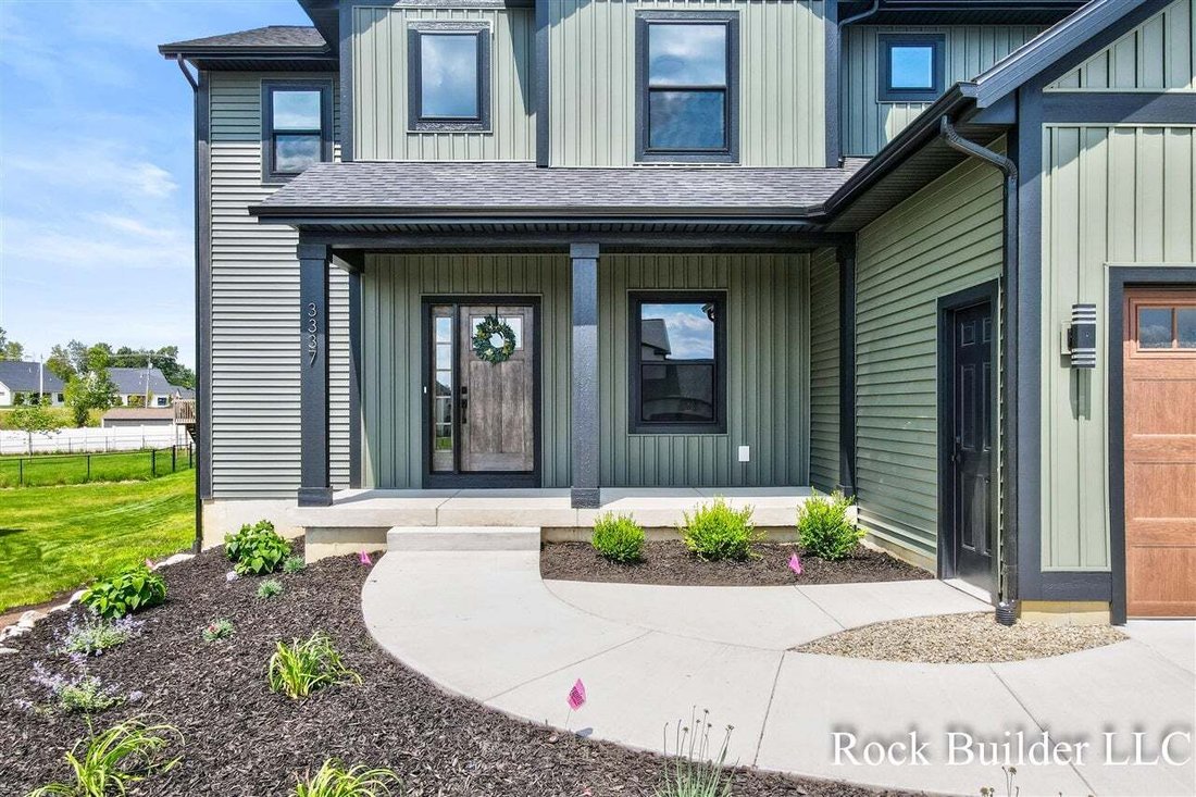 House in Georgetown Township, Michigan, United States 3 - 18615647