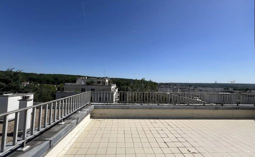 Appartement à Domaine National du Château, Versailles, France 1