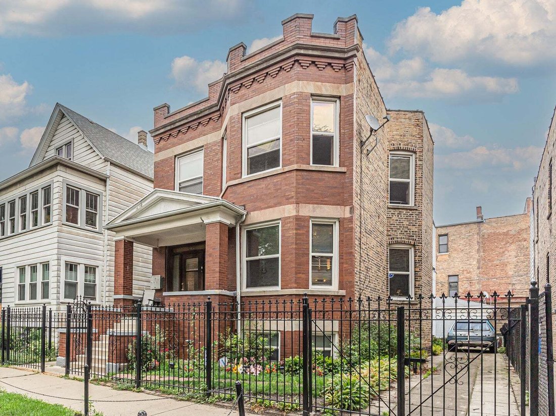 Chicago, Illinois, United States 2 - 18612714