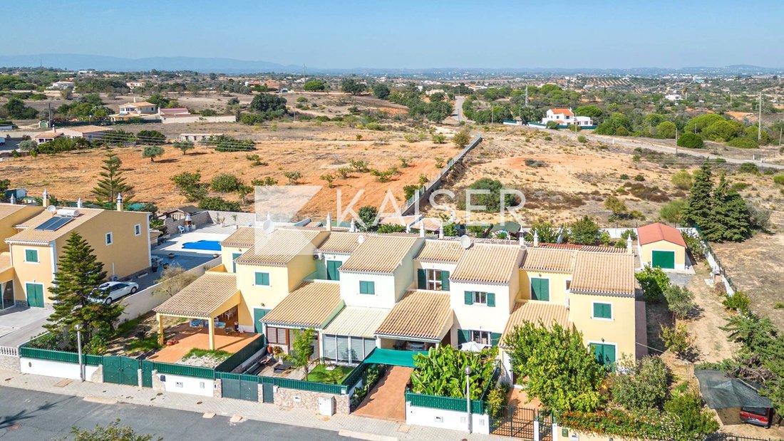 Townhouse in Armacao de Pera, Algarve, Portugal 3 - 13365522