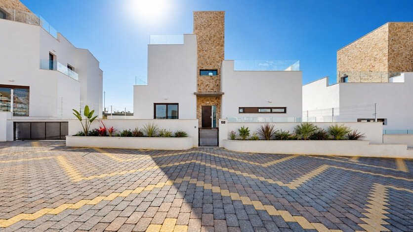 Villa in Finestrat, Valencian Community, Spain 2 - 18609255