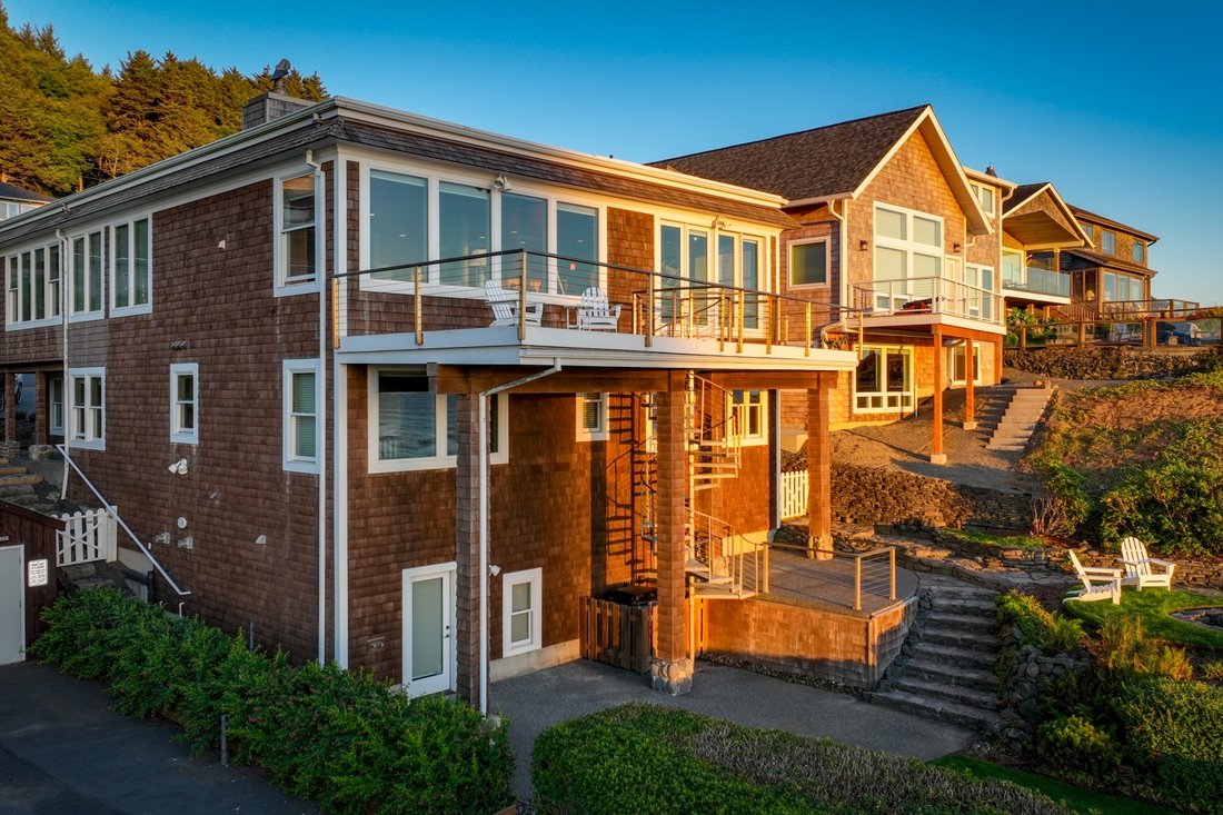 Condo in Cannon Beach, Oregon, United States 1 - 17478192