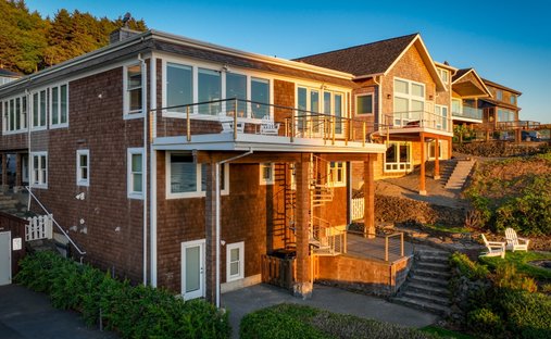 Condo in Cannon Beach, Oregon, United States 1