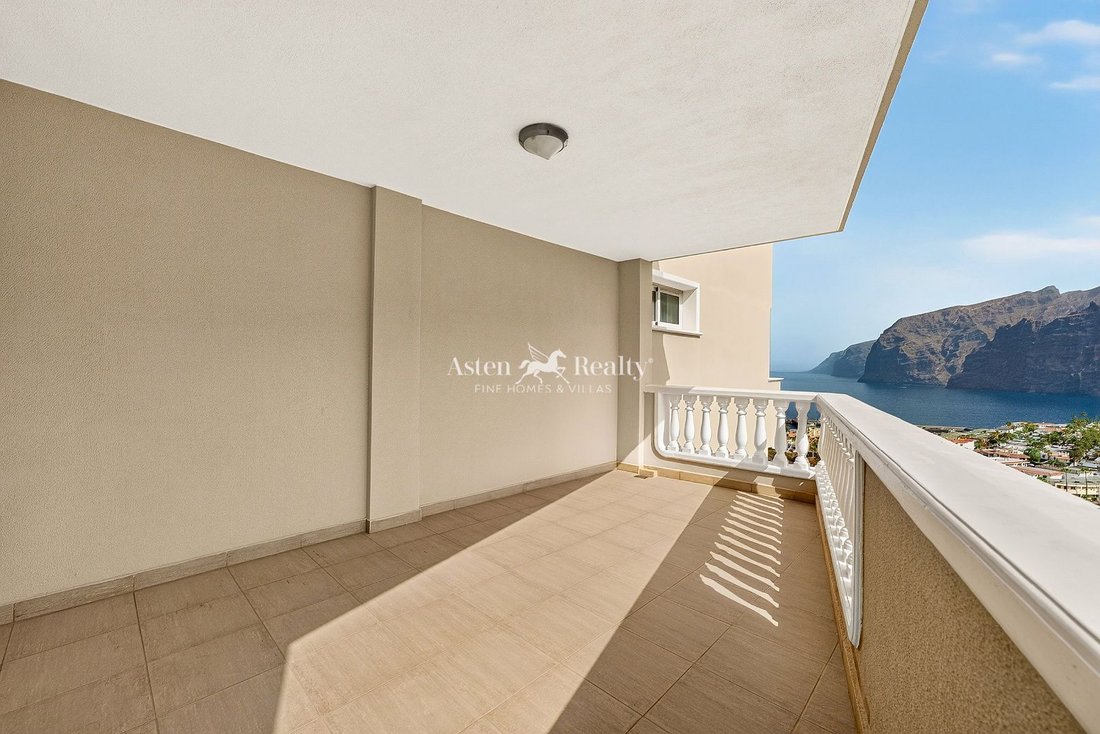 Apartment in Acantilados de Los Gigantes, Canary Islands, Spain 2 - 18613668