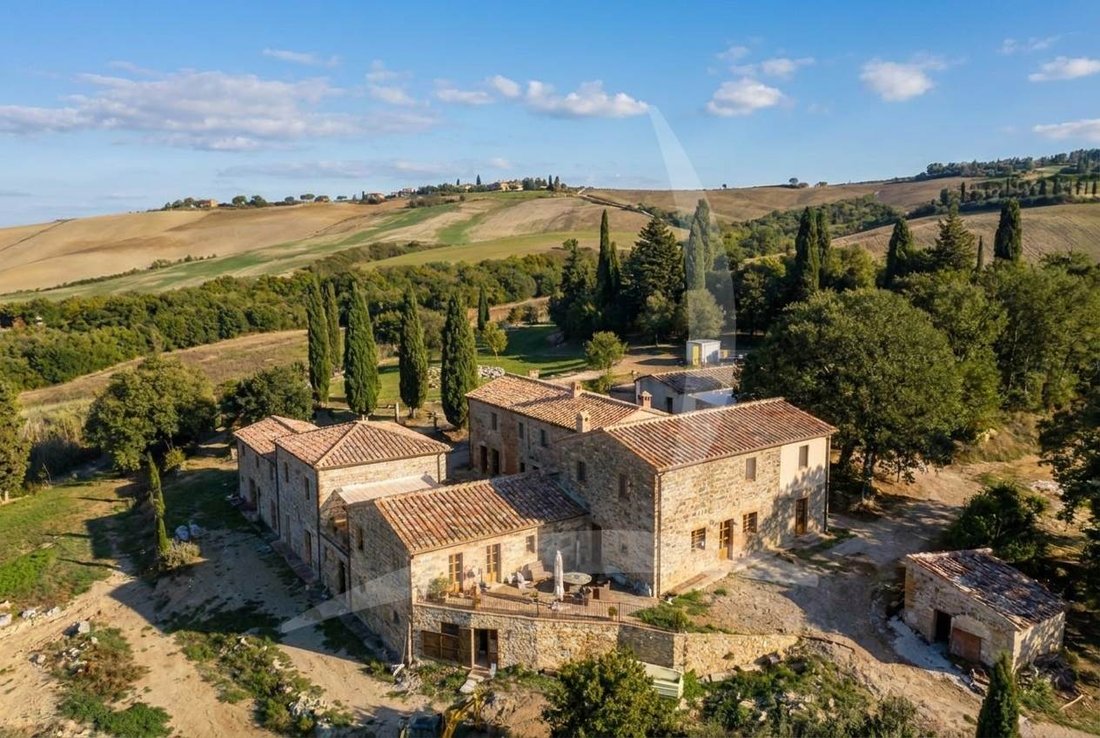 Pienza, Tuscany, Italy 1 - 18613600