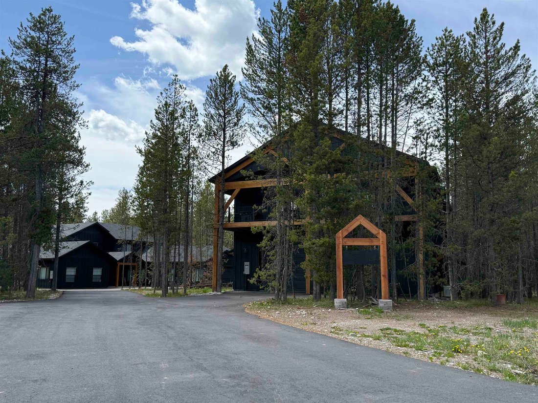 House in Island Park, Idaho, United States 3 - 17367001