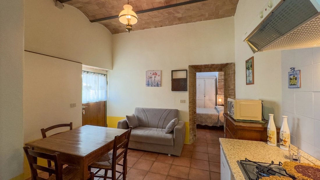 Estate in Montalcino, Tuscany, Italy 4 - 18610743