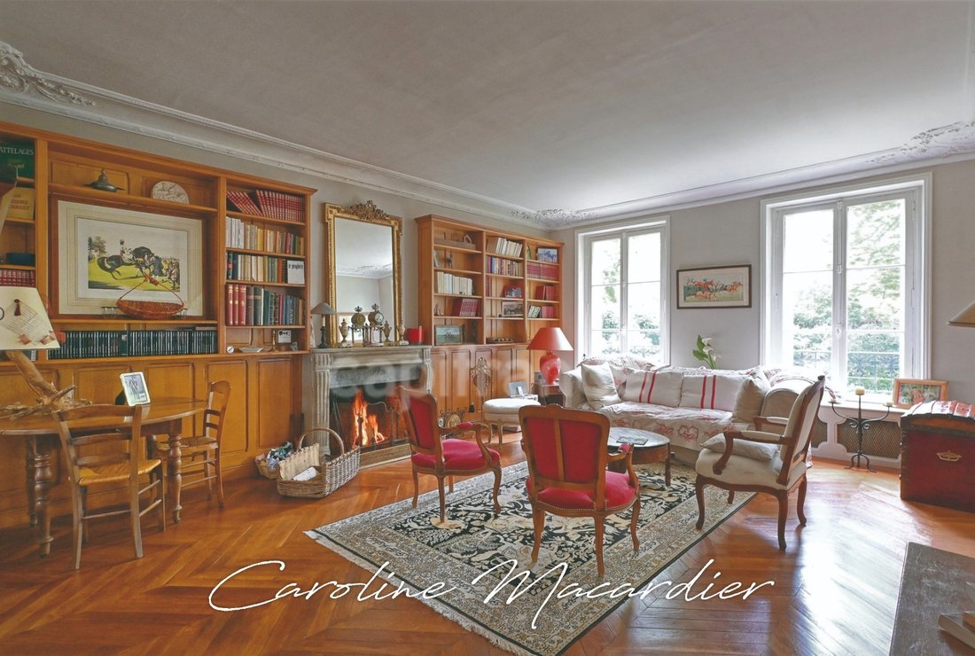 House in Charlemagne, Maisons-Laffitte, France 1 - 16940650