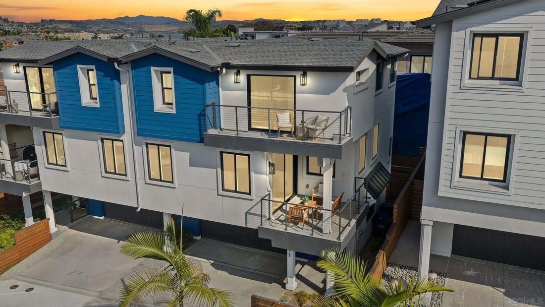 Townhouse in Carlsbad, California, United States 2 - 18612824