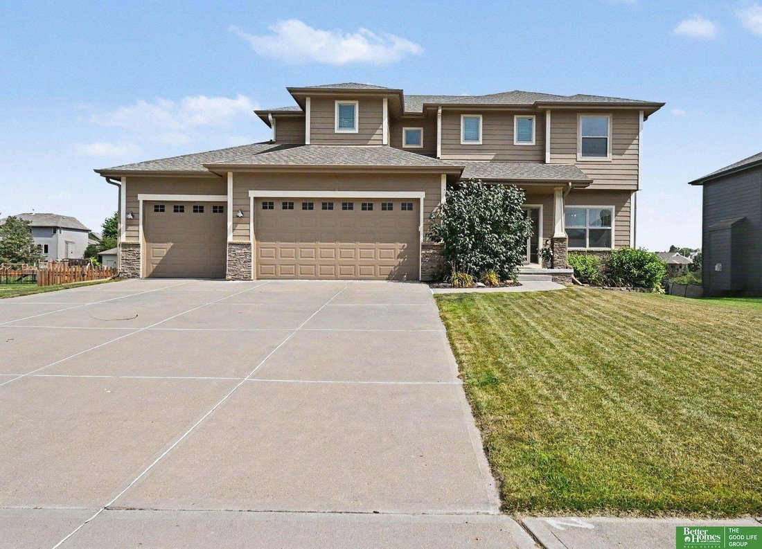 House in Papillion, Nebraska, United States 1 - 18533598