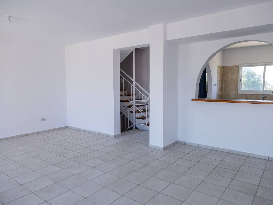 Townhouse in Chloraka, Paphos, Cyprus 2 - 18615324