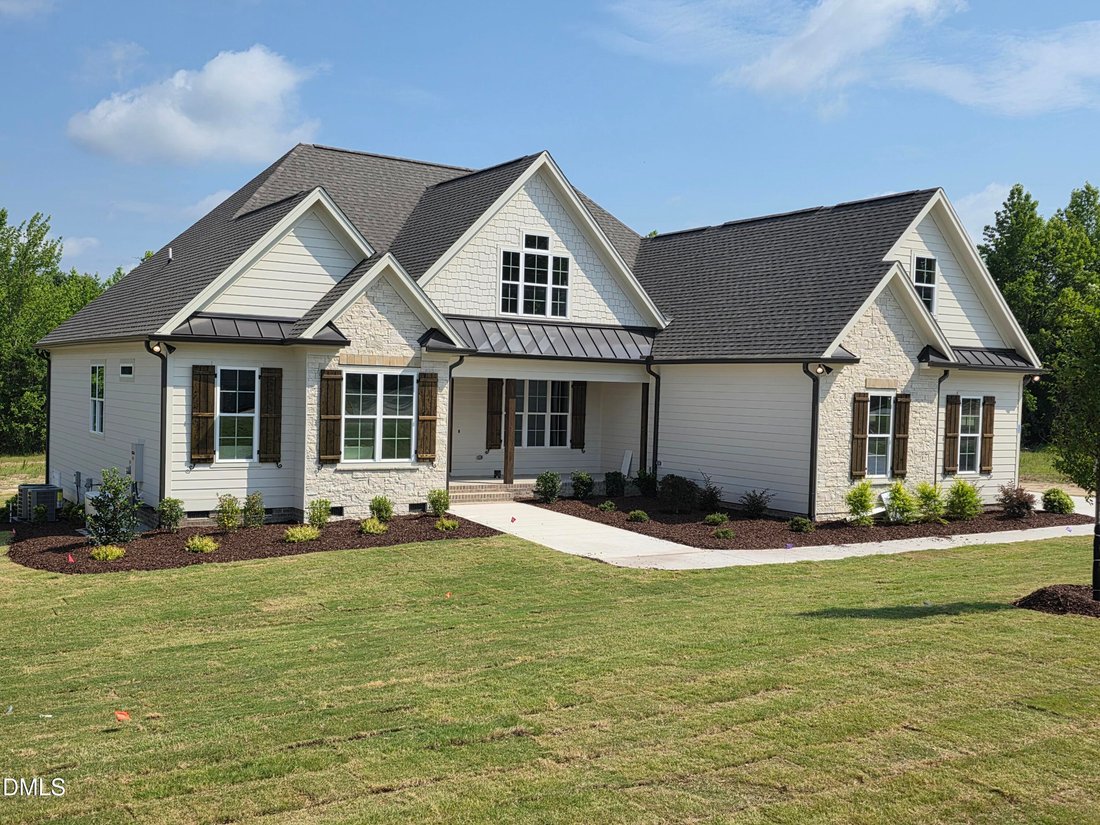 House in Zebulon, North Carolina, United States 1 - 18611107