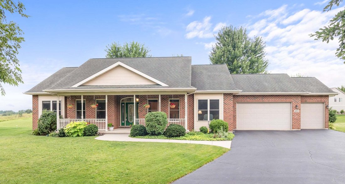 House in Pingree Grove, Illinois, United States 2 - 18612688