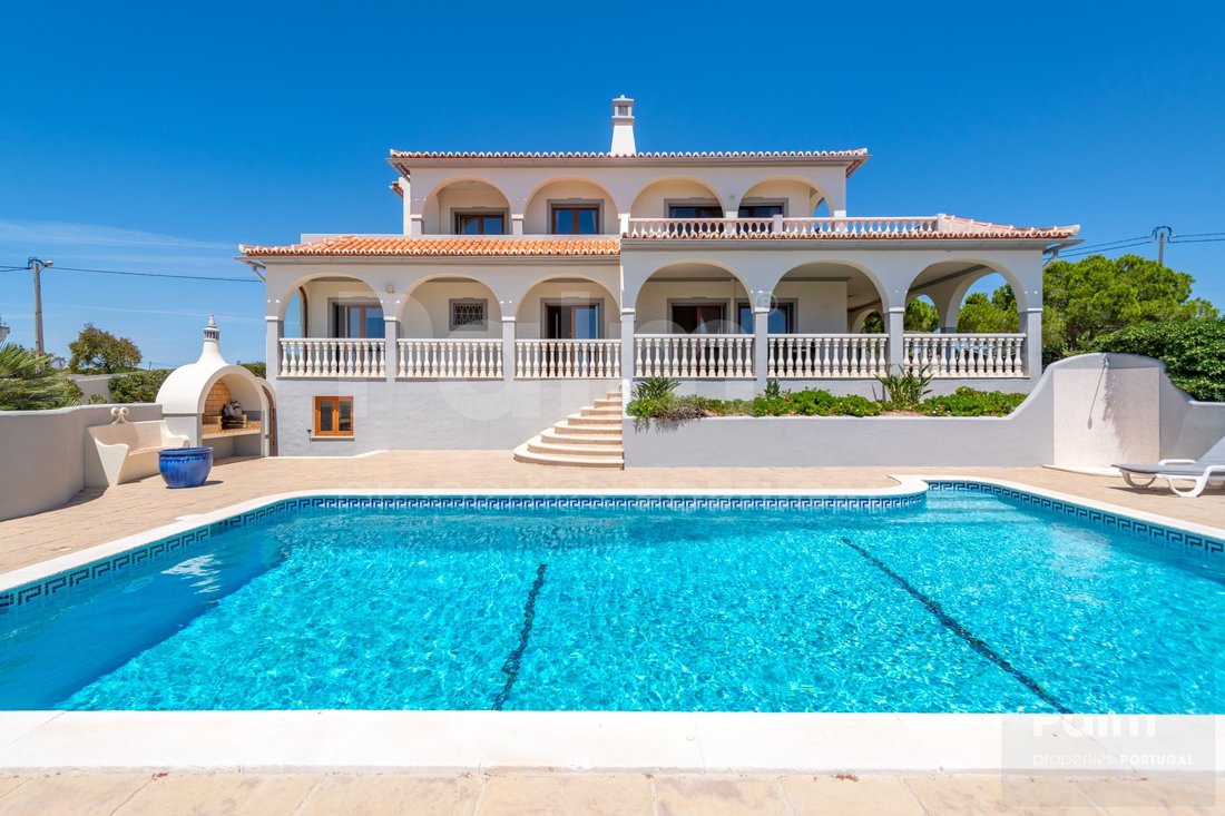 Villa in Lagoa e Carvoeiro, Algarve, Portugal 2 - 18613692