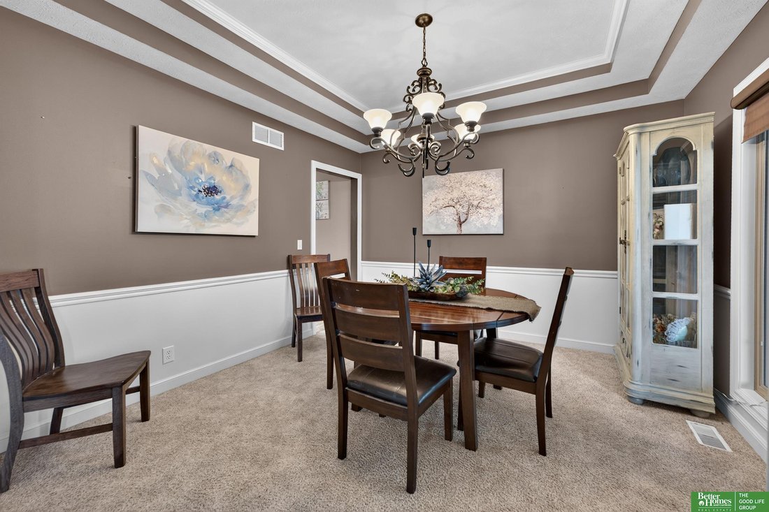 House in Omaha, Nebraska, United States 5 - 18604498