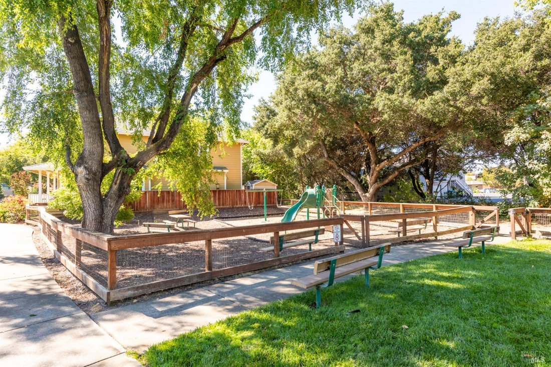House in Cotati, California, United States 4 - 18610758