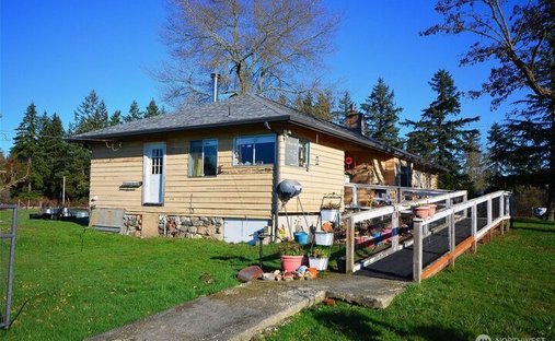 Farm Ranch in Yelm, Washington, United States 1