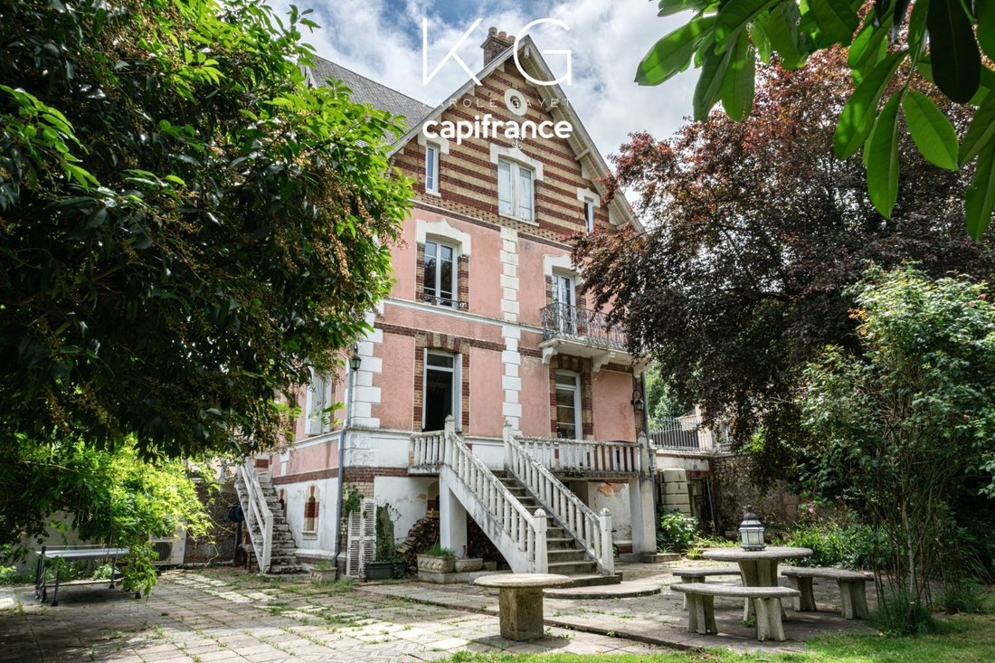 House in Secteur Sauvegarde, Honfleur, France 5 - 17454982