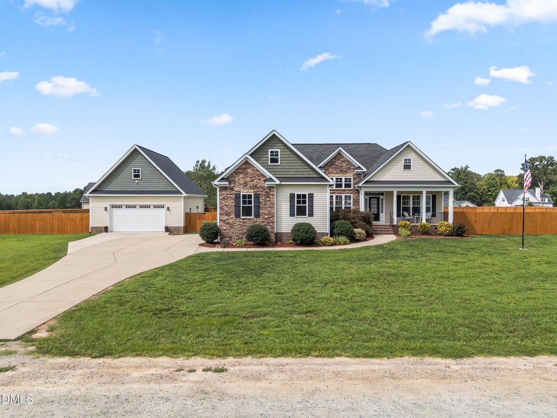 House in Holly Springs, North Carolina, United States 2 - 18609397