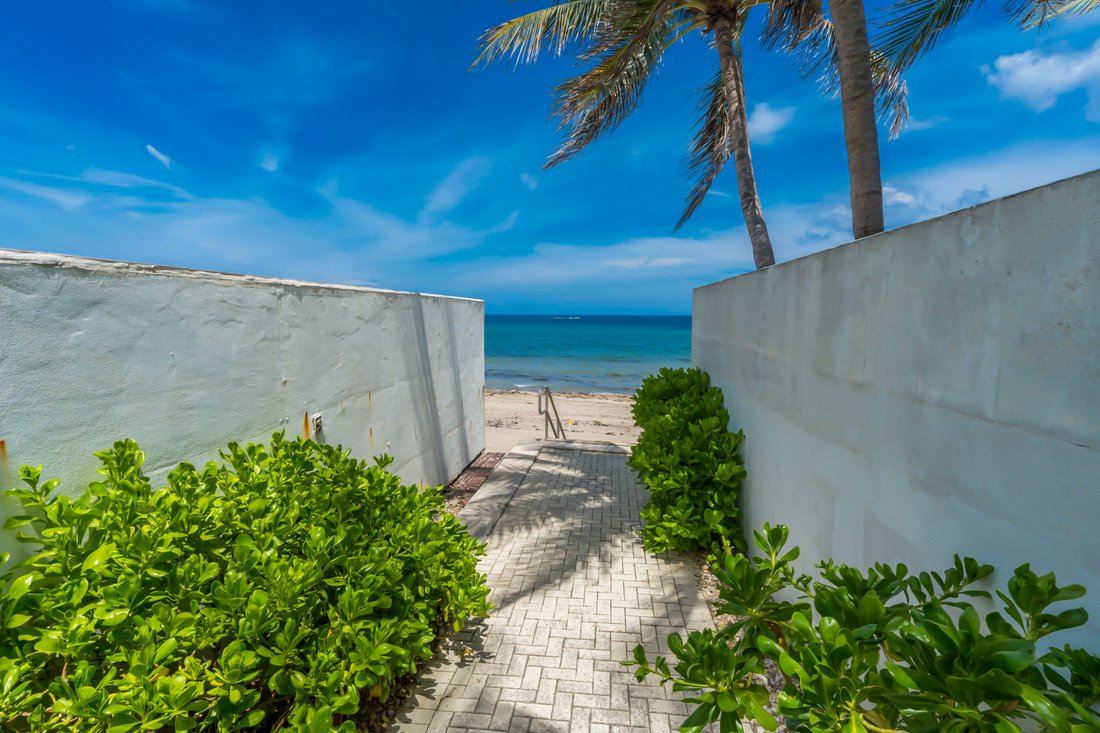 Estate in Boca Raton, Florida, United States 5 - 18608942
