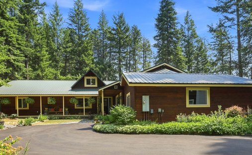 House in Athol, Idaho, United States 1