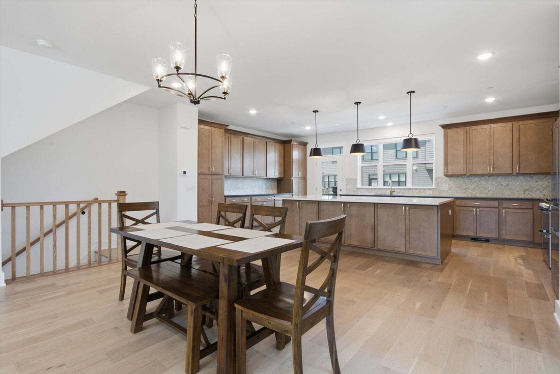 Townhouse in Palos Hills, Illinois, United States 5 - 18612678